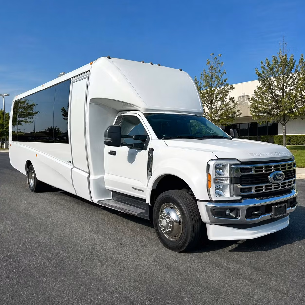 18 passenger minibus
