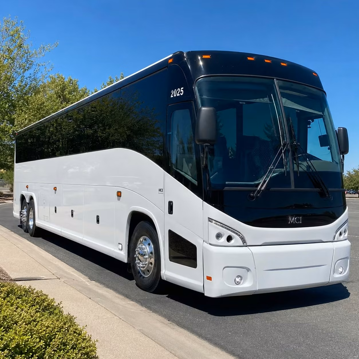 book a long distance bus from prescott valley to las vegas the grand canyon or flagstaff