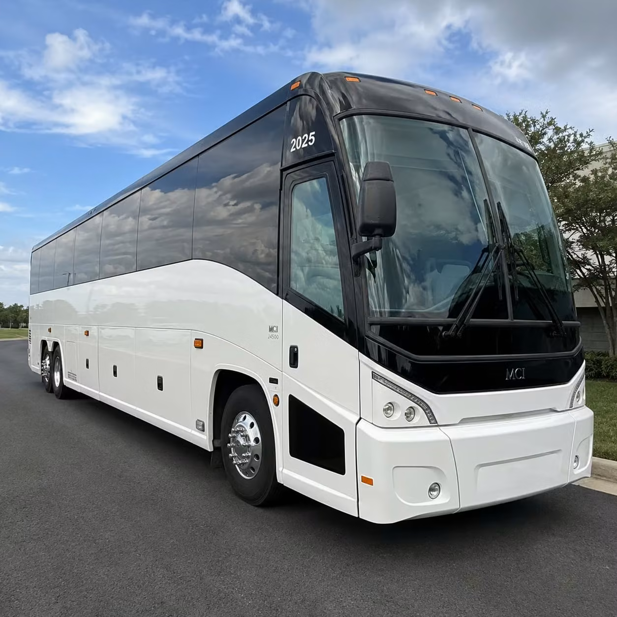 bus rentals for prescott valley concerts music festival