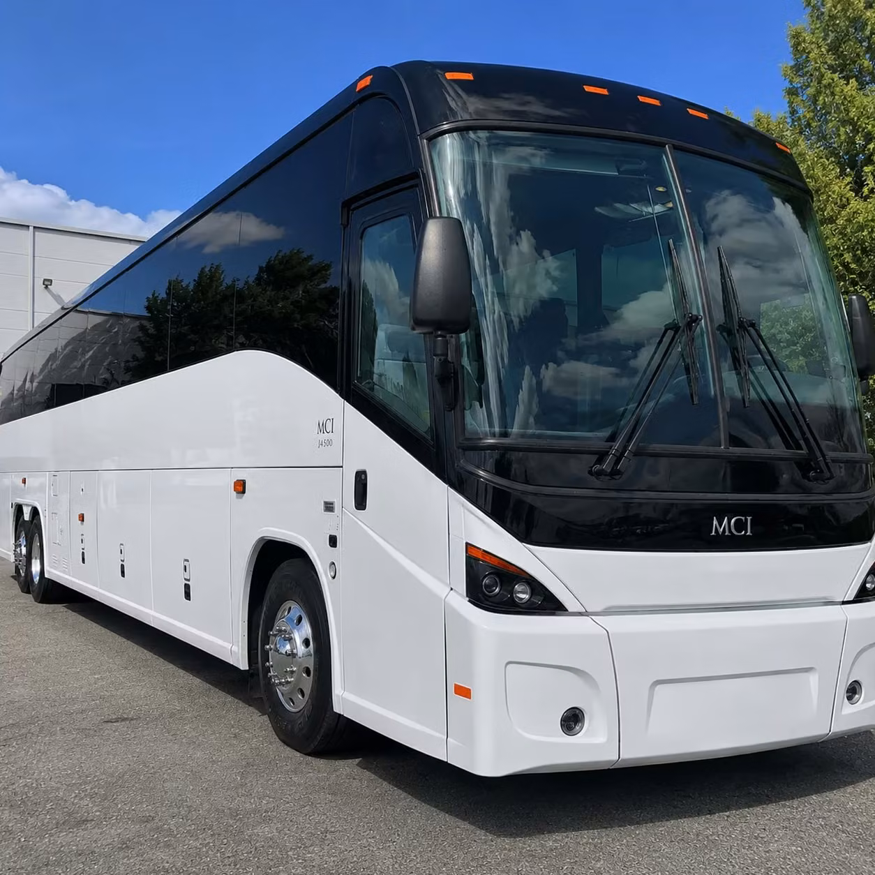 corporate group airport shuttles built around your prescott valley schedule